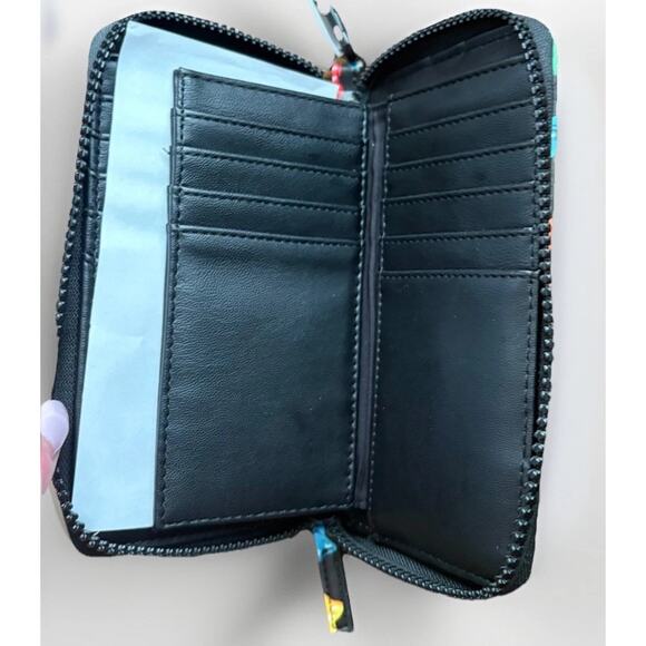 NWT BETSEY JOHNSON BLK Faux LTR Rainbow Gummy Bear Zip Wallet Wristlet XOKARA - Picture 8 of 13